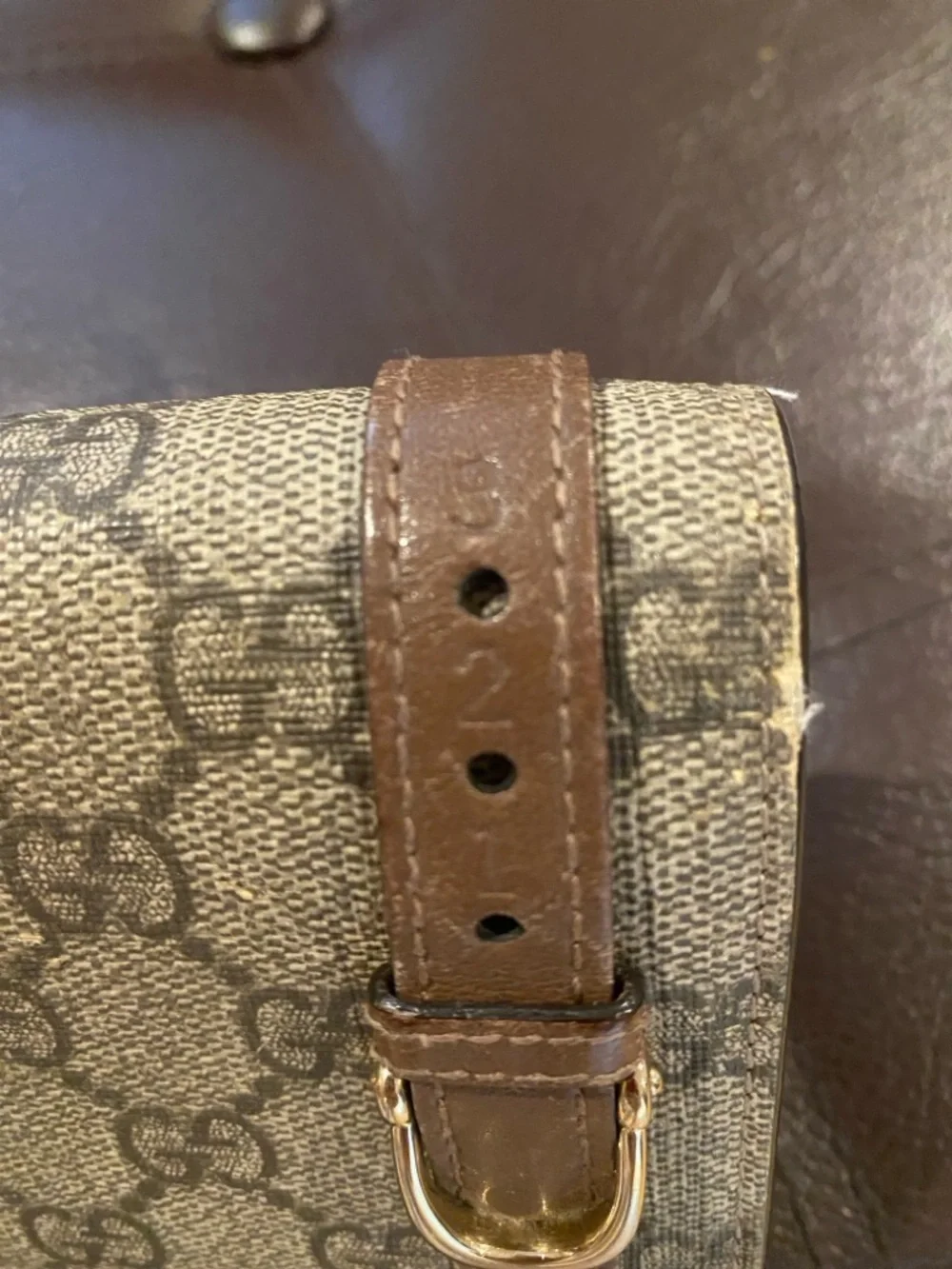 Rehab/Project!! Gucci Beige Monogram Canvas Wallet with buckle detail. - Picture 11 of 11